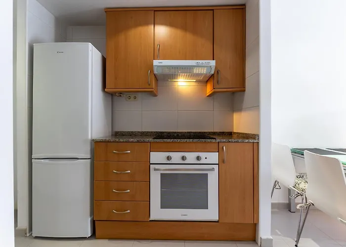 Penthouse Fenals شقة *
