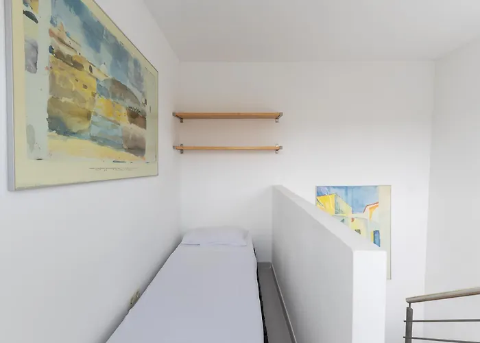 Penthouse Fenals *